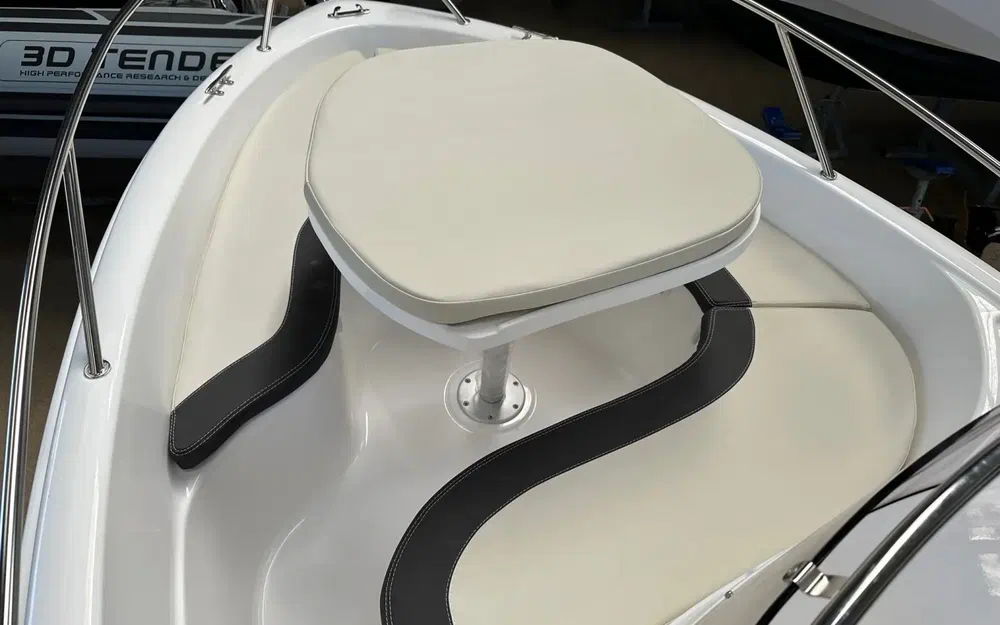 slider 6 B2 Marine Cap Ferret 522