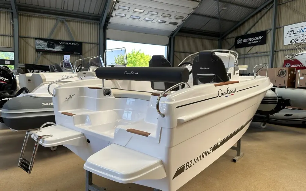 slider 7 B2 Marine Cap Ferret 522 Open - null