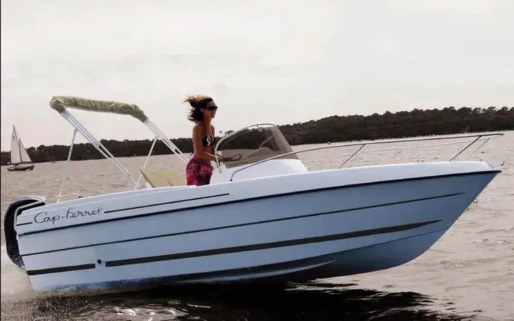 slider 2 B2 Marine Cap Ferret 522