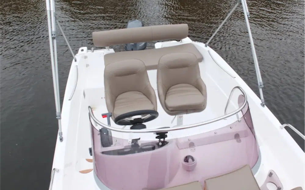 slider 3 B2 Marine Cap Ferret 572