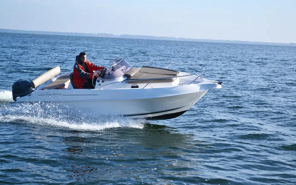 slider 5 B2 Marine Cap Ferret 572