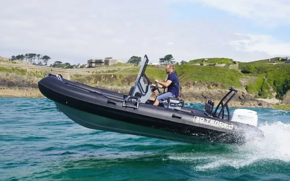slider 11 3D Tender Nividic 550