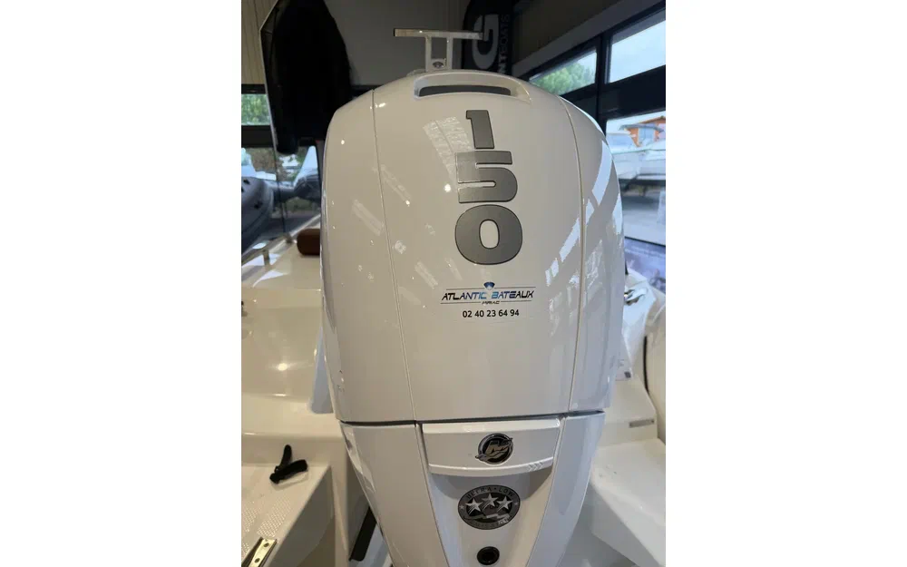 slider 6 Moteur Mercury 150 cv efi