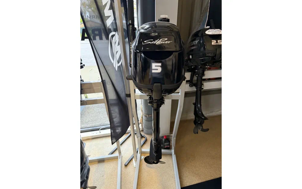 slider 0 Moteur Mercury 5 cv Sail mh