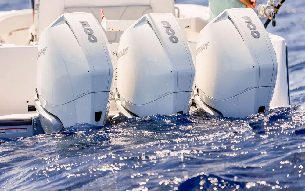 slider 4 Moteur Mercury 300 CV V8 Sea Pro Cms