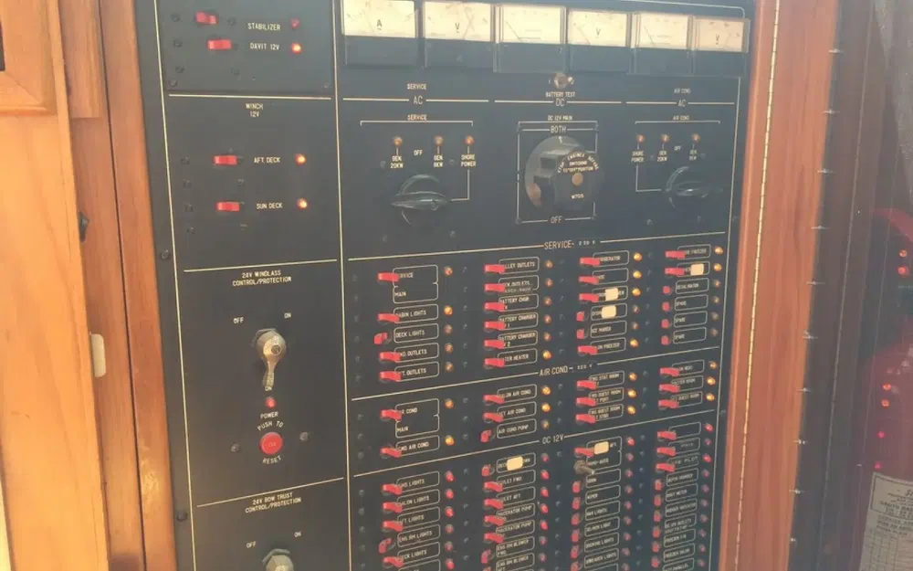 slider 8 Edership 60