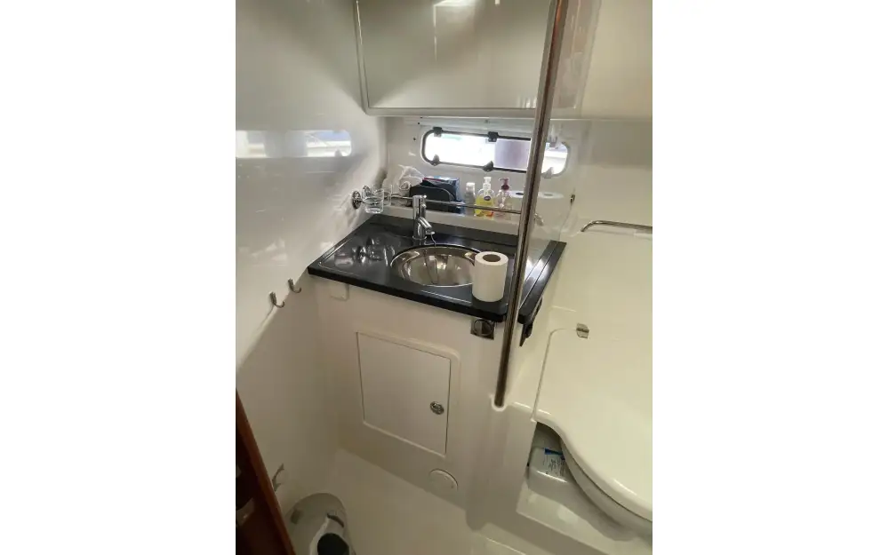slider 12 Nimbus  305 Coupe