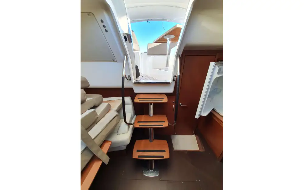 slider 12 Jeanneau Prestige 390 S