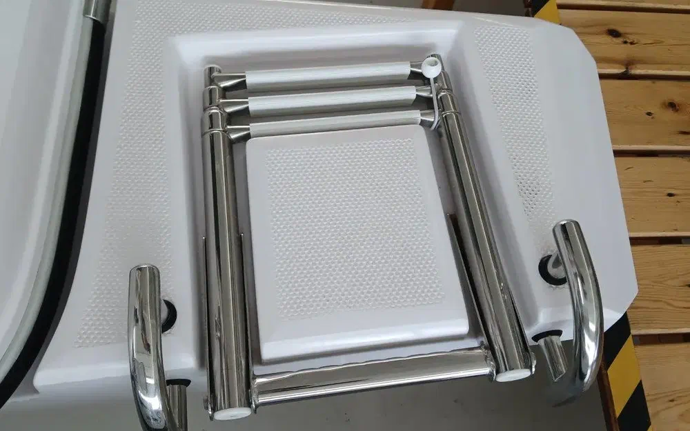 slider 15 Ranieri Next 220 Sh