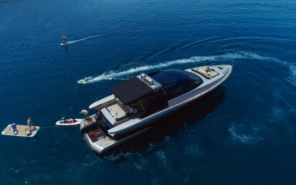 Fashion YachtsFashion 68