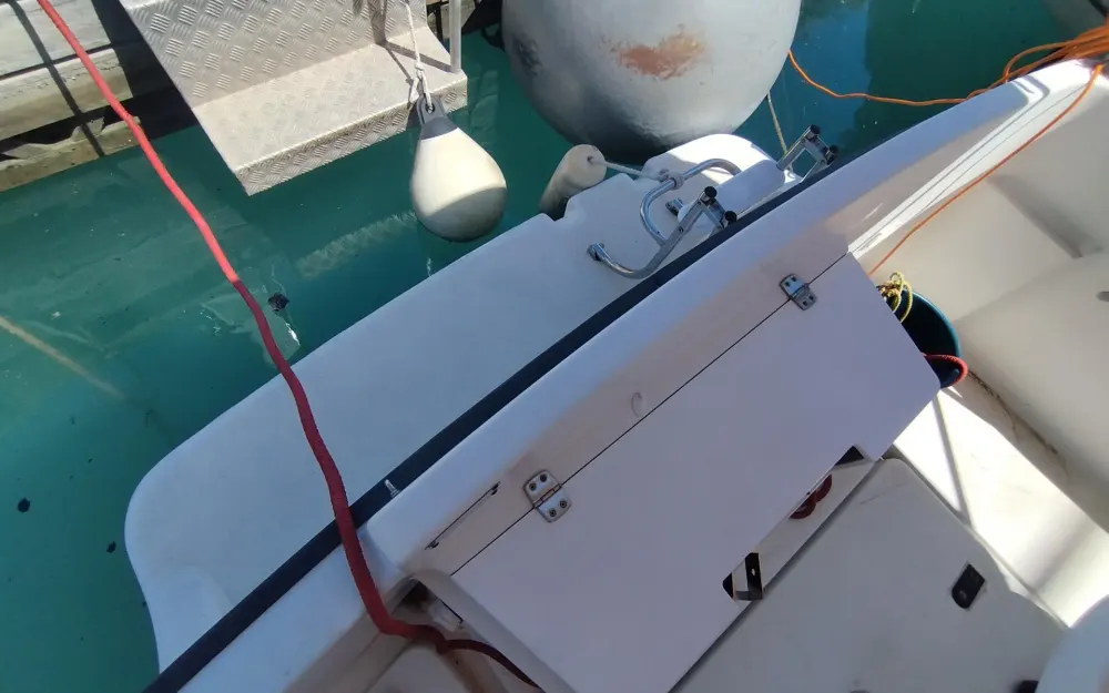 slider 3 Beneteau Antares 620 - null