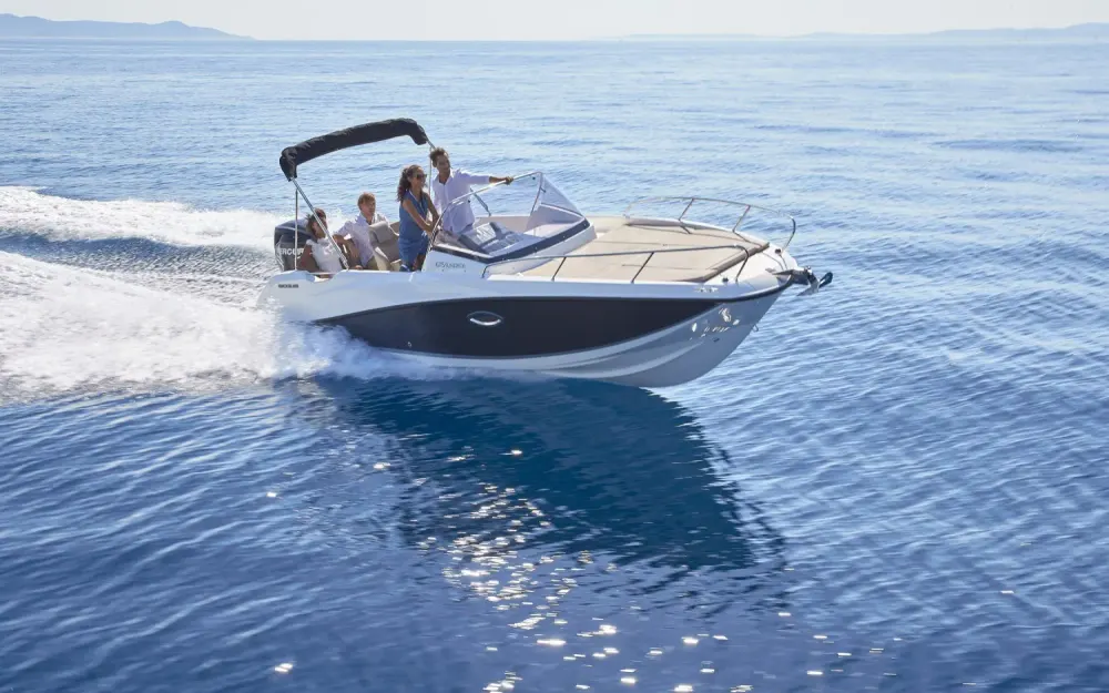 slider 0 Quicksilver  675Sundeck