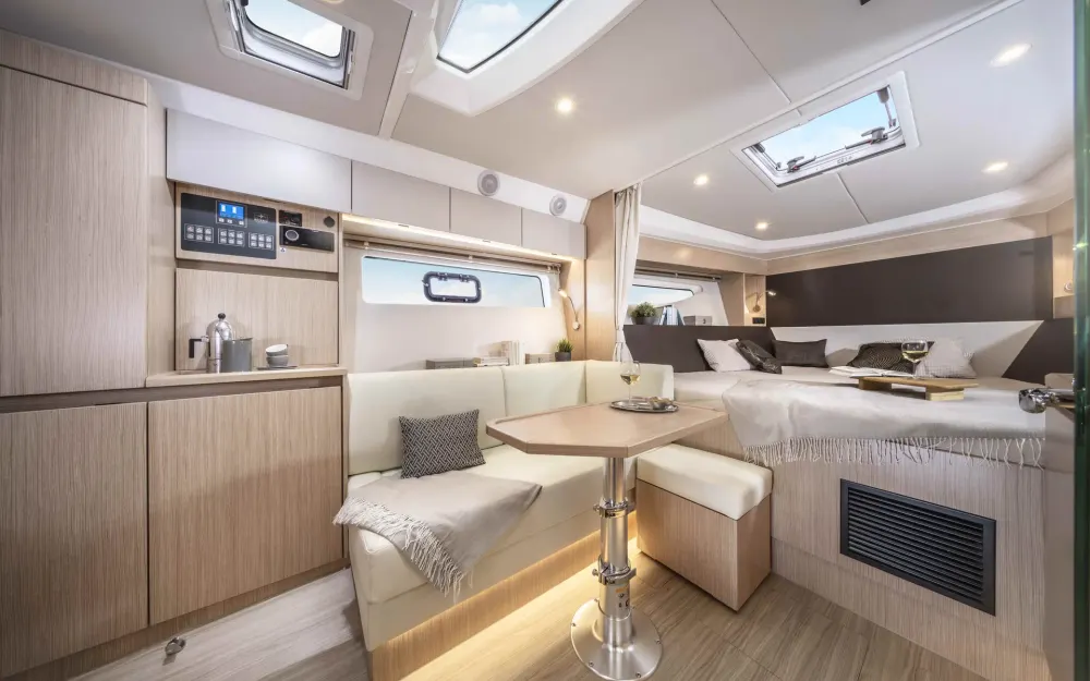 slider 10 Bavaria  35