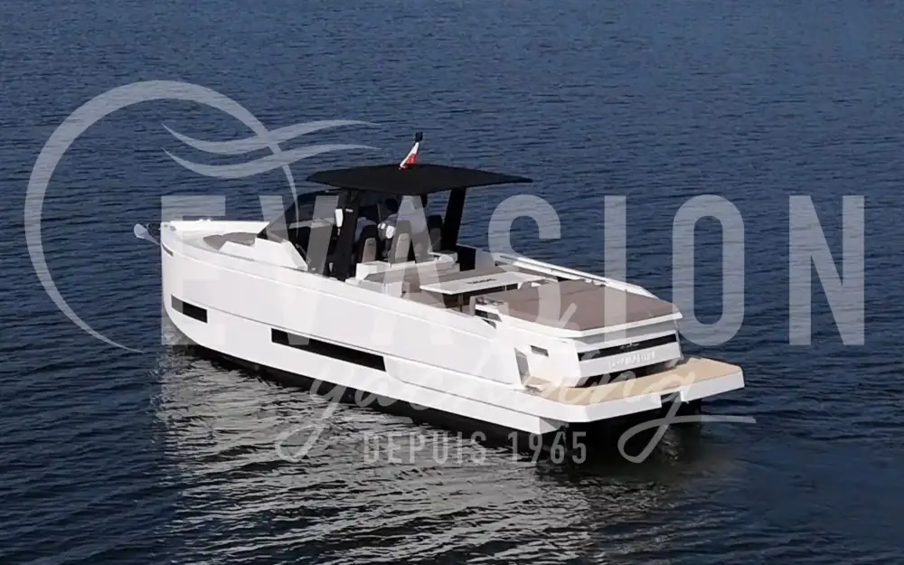 slider 0 De Antonio Yachts D32 Open