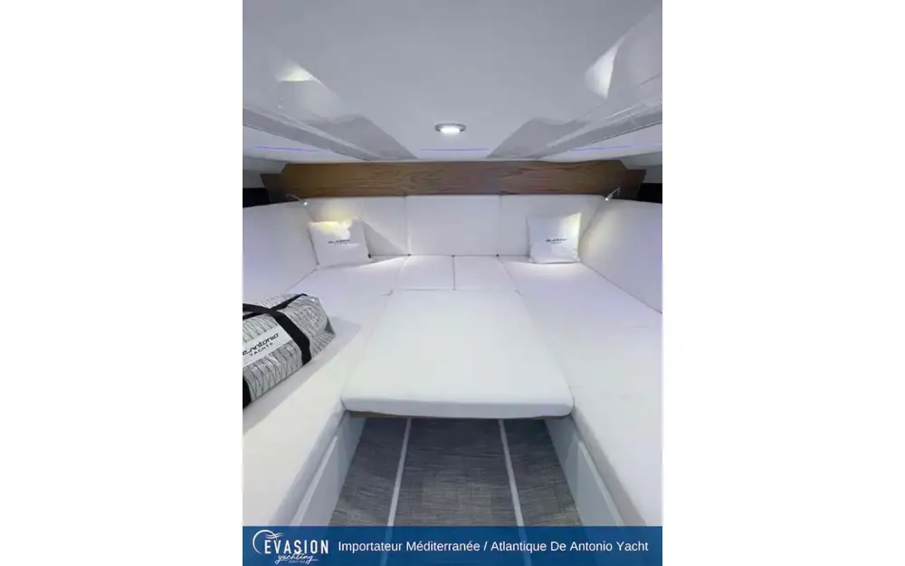 slider 13 De Antonio Yachts D36 Open