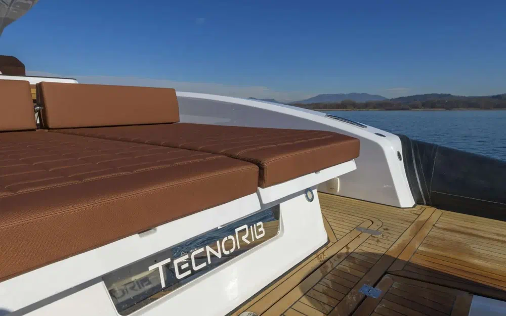 slider 9 Pirelli  50