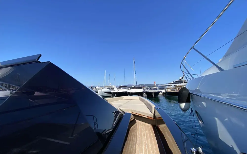 slider 13 Wally  48