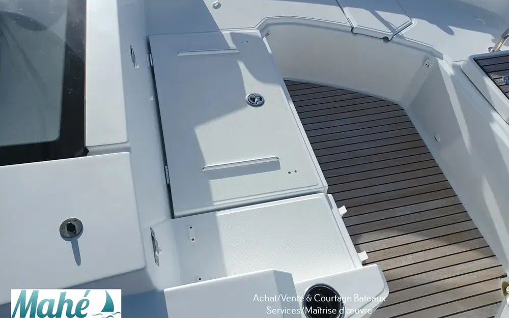 slider 10 Jeanneau Merry Fisher 895