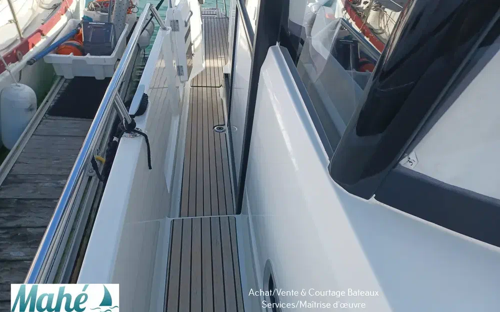 slider 14 Jeanneau Merry Fisher 895