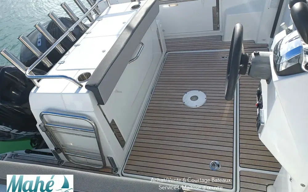 slider 16 Jeanneau Merry Fisher 895