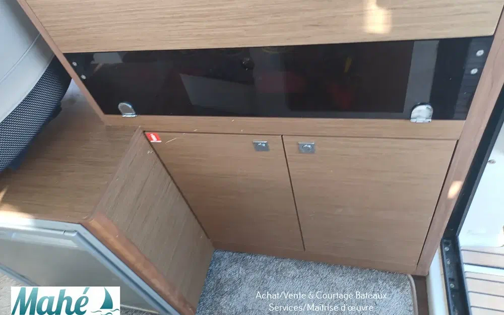 slider 25 Jeanneau Merry Fisher 895