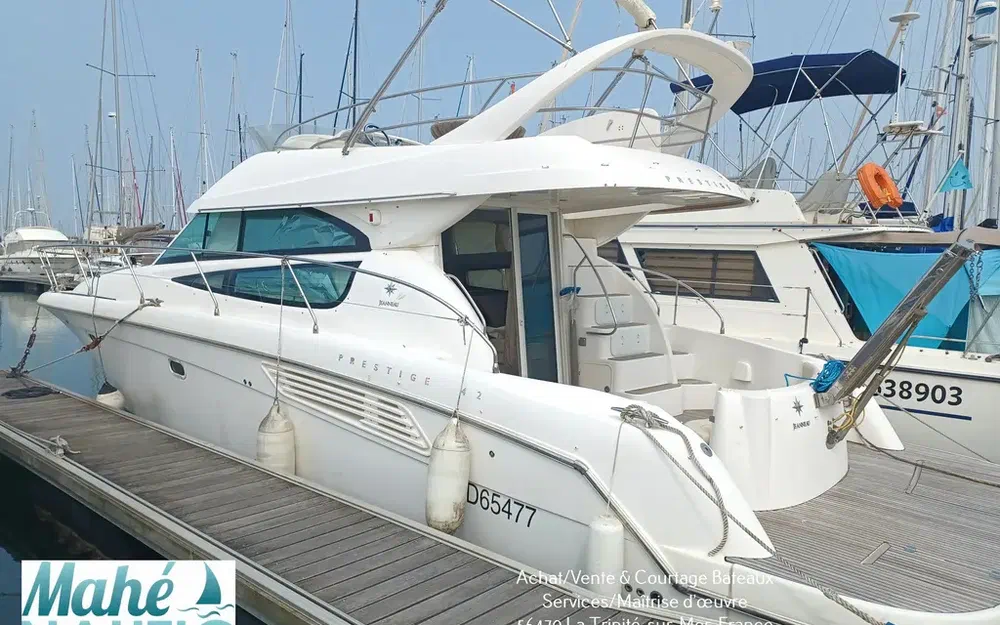 slider 0 Jeanneau Prestige 42