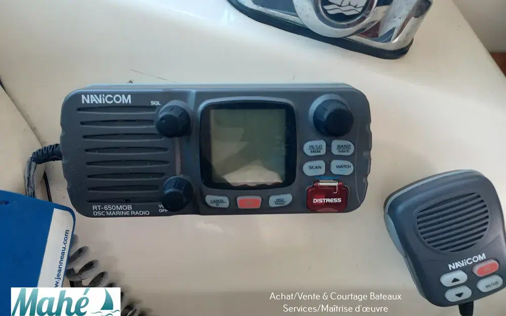 slider 15 Jeanneau Prestige 42