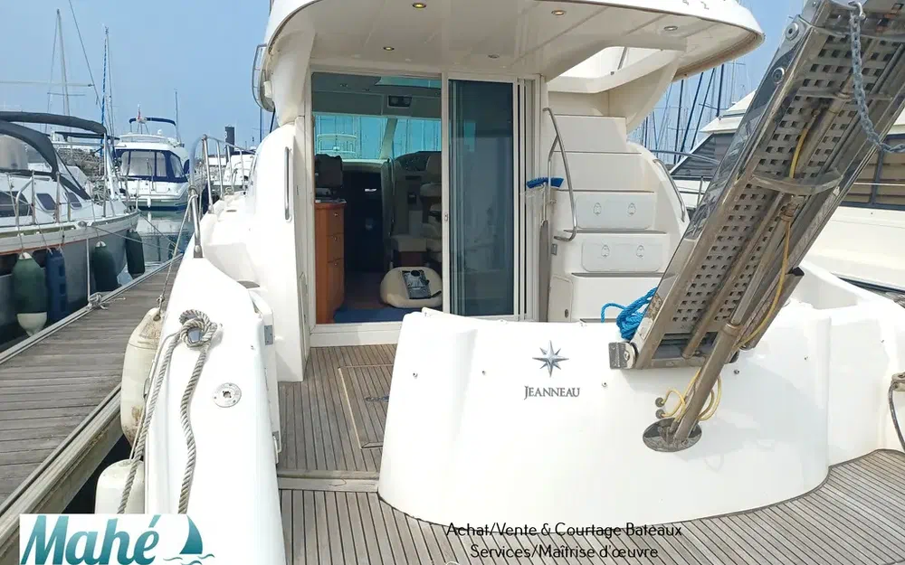 slider 1 Jeanneau Prestige 42