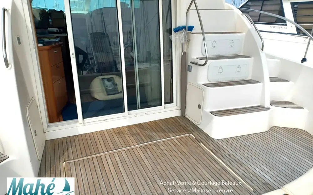 slider 23 Jeanneau Prestige 42