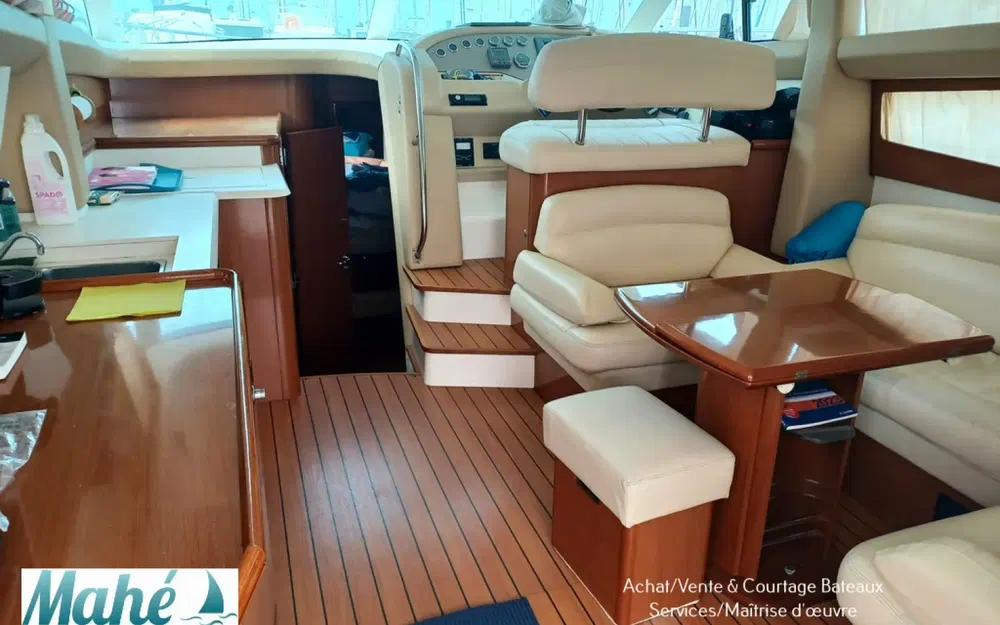 slider 26 Jeanneau Prestige 42