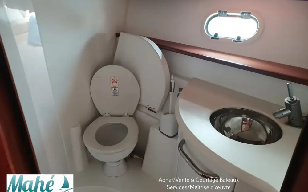 slider 4 Jeanneau Prestige 42 Fly