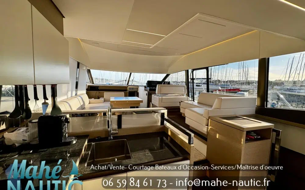 slider 9 Jeanneau Prestige 520