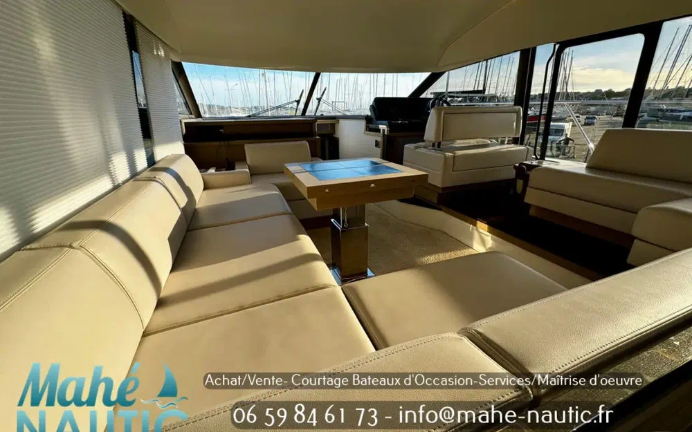 slider 11 Jeanneau Prestige 520