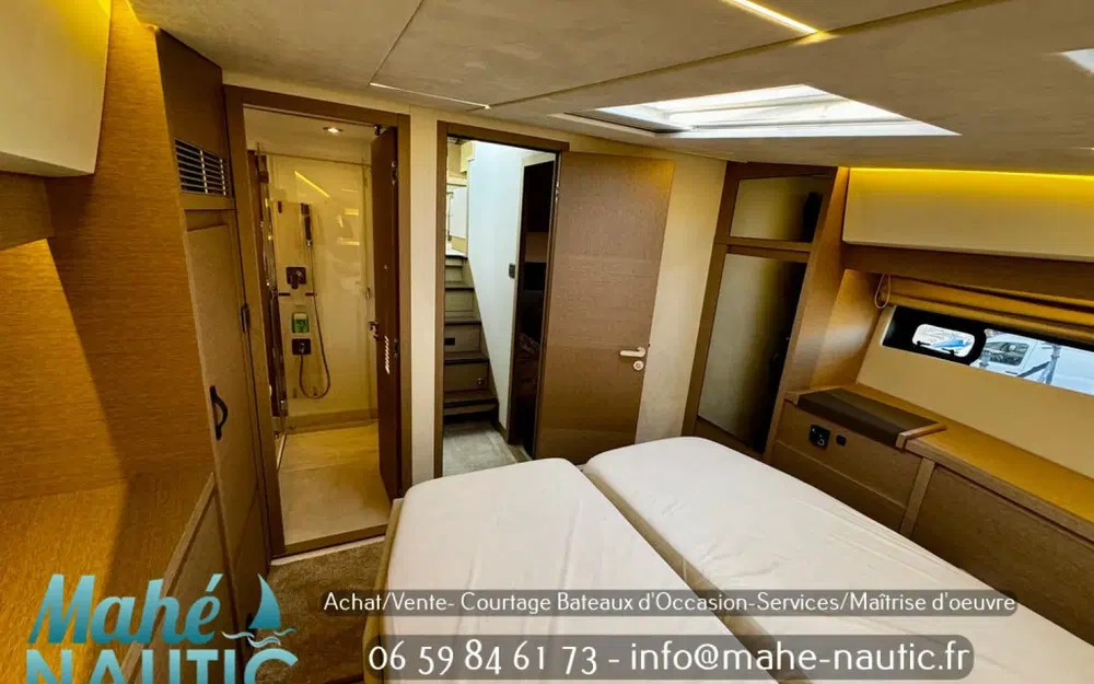 slider 25 Jeanneau Prestige 520