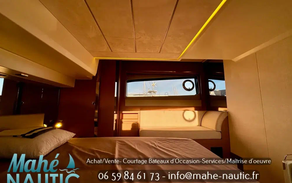 slider 30 Jeanneau Prestige 520