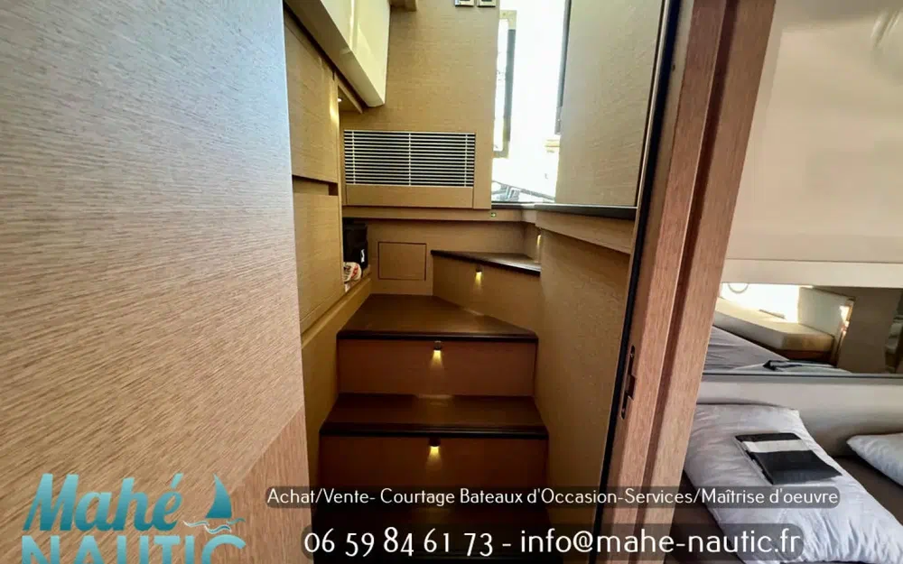 slider 32 Jeanneau Prestige 520