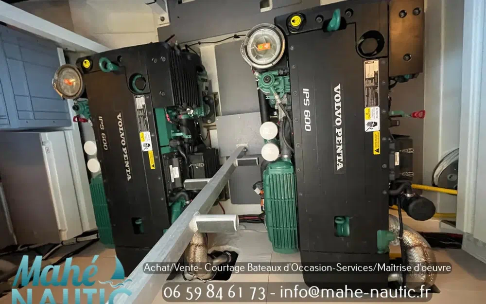 slider 43 Jeanneau Prestige 520