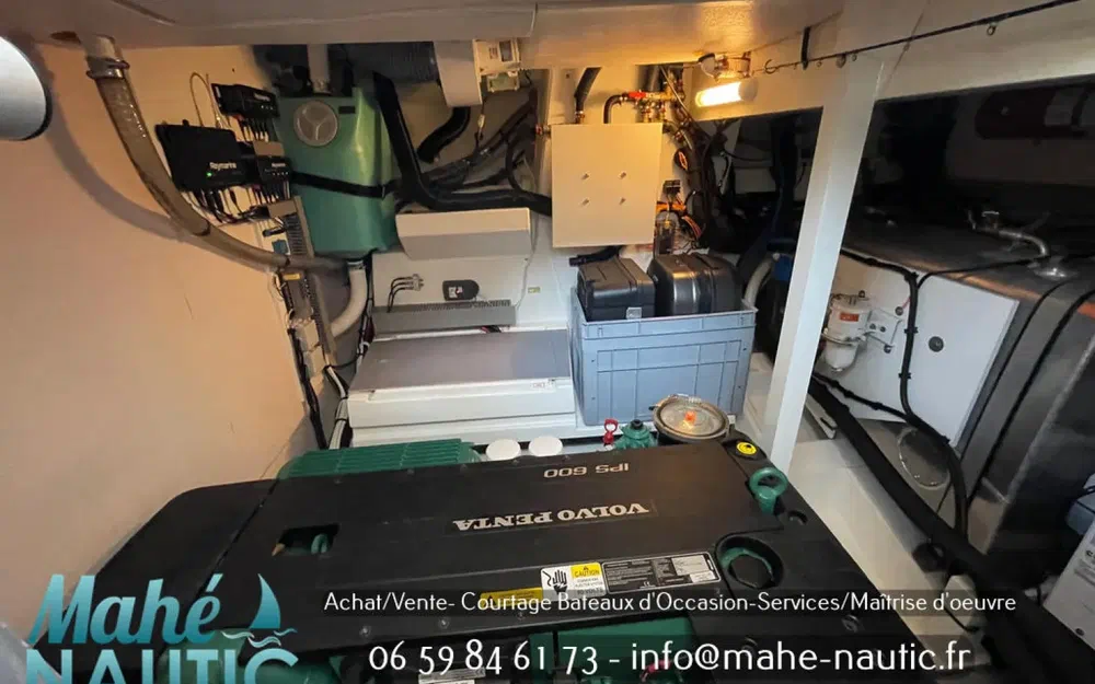 slider 44 Jeanneau Prestige 520