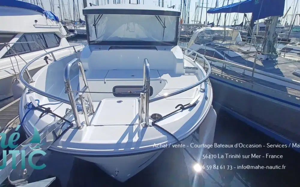 slider 12 Jeanneau Merry Fisher 895