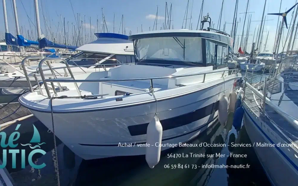 slider 15 Jeanneau Merry Fisher 895