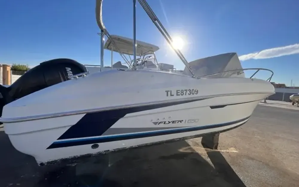 BeneteauFlyer 650 Sun Deck