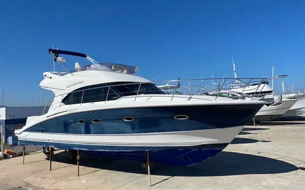 slider 0 Beneteau Antares 42