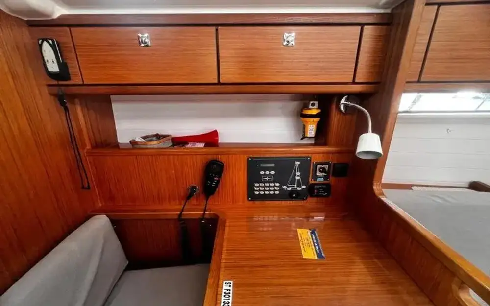 slider 15 Bavaria  37 Cruiser