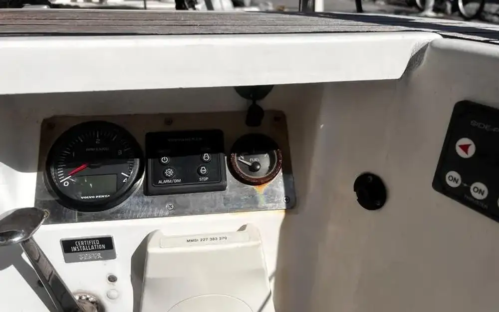 slider 47 Bavaria  37 Cruiser