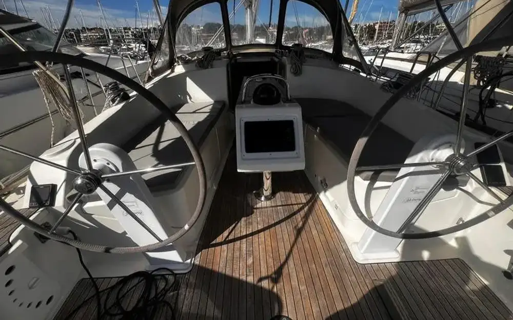 slider 62 Bavaria  37 Cruiser