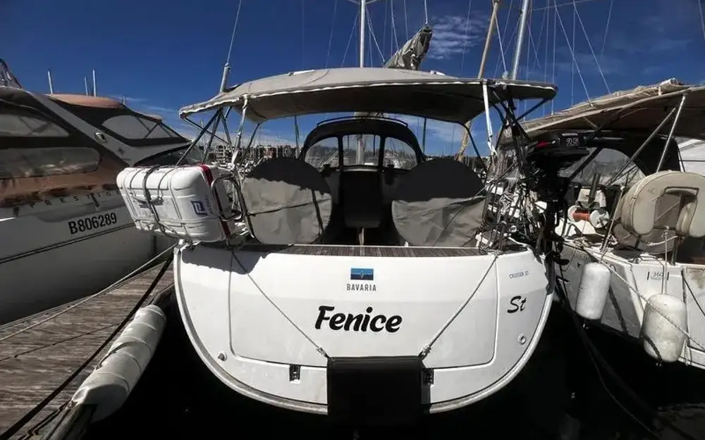 slider 1 Bavaria  37 Cruiser