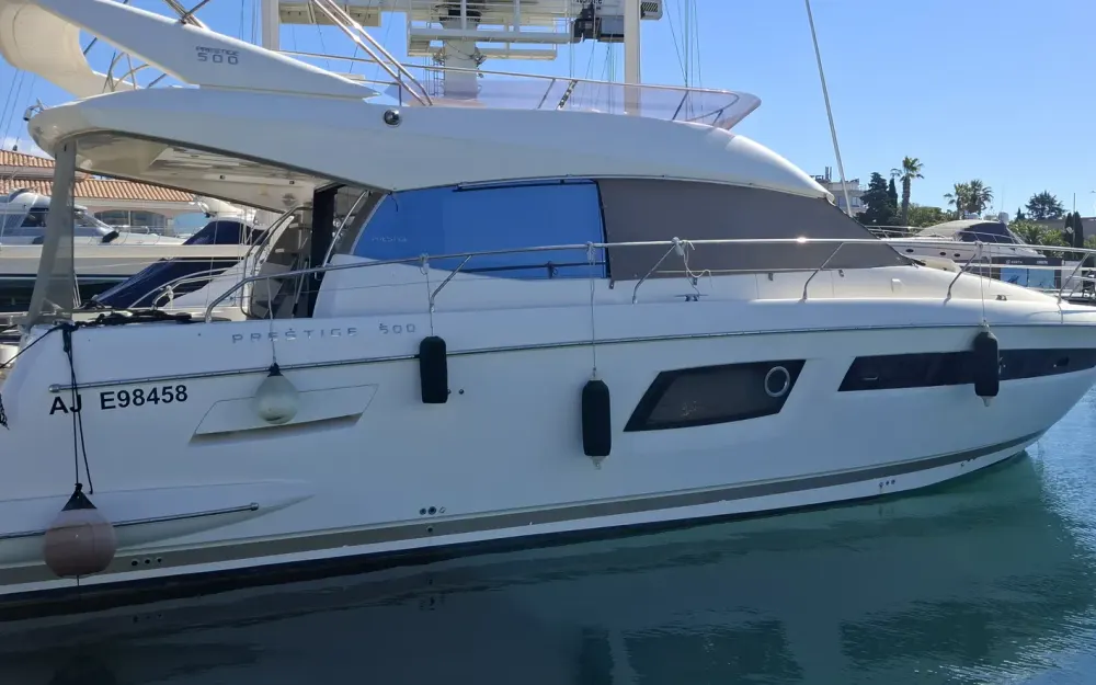 slider 0 Jeanneau Prestige 500 Fly - null