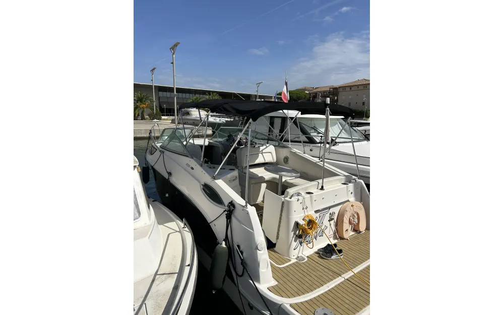 slider 0 Bayliner  255 - null