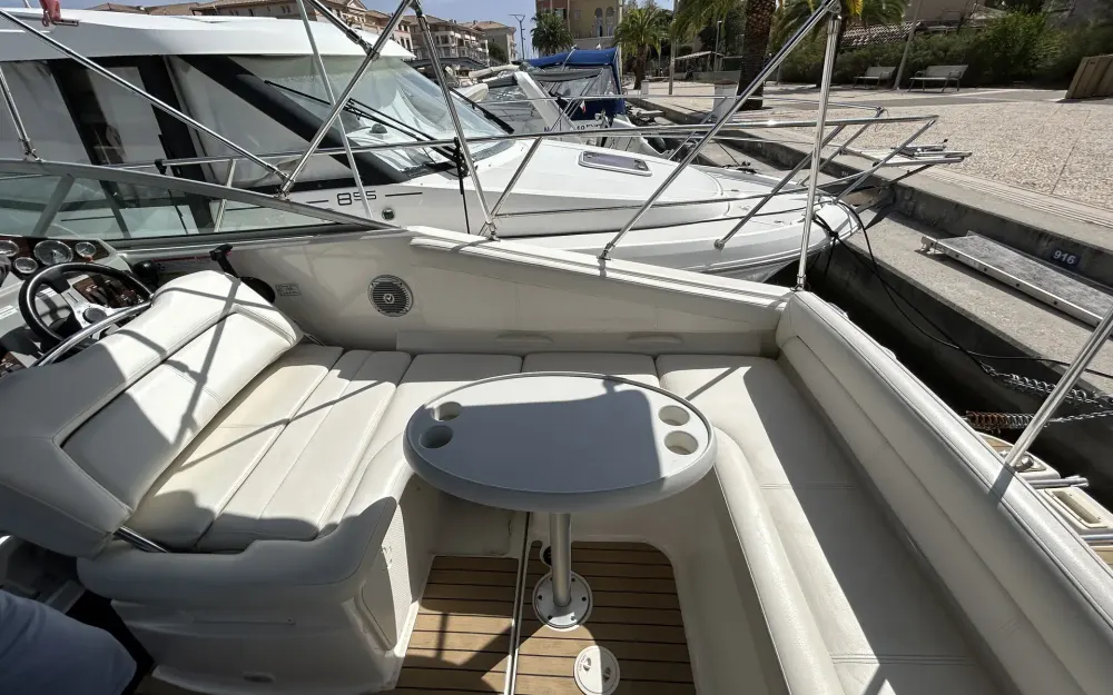 slider 1 Bayliner  255 - null