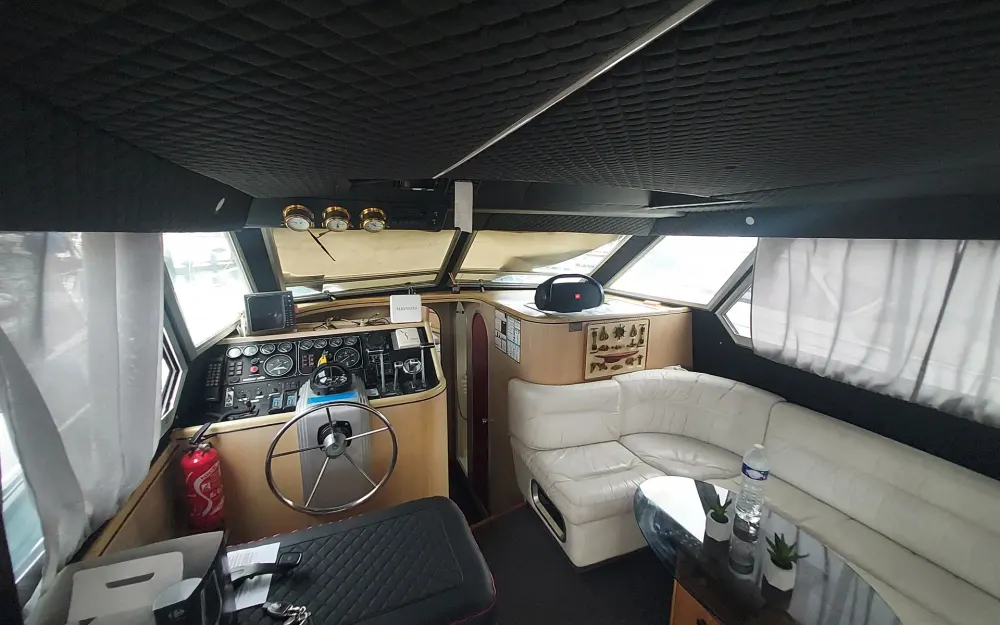 slider 3 Gibert Marine Jamaica 38 - null